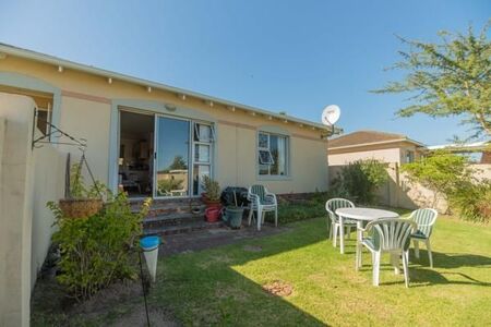 2 Bedroom Townhouse in Lorraine