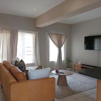 2 Bedroom Apartment in Beacon Bay