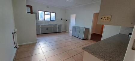 3 Bedroom House in Vredenburg