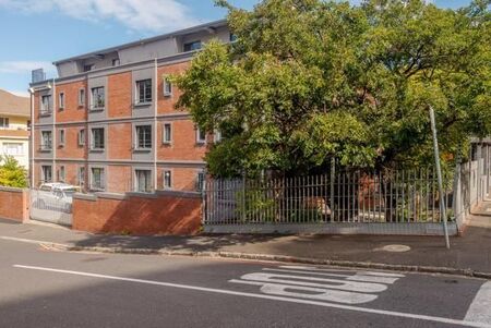 1 Bedroom Apartment in Rosebank