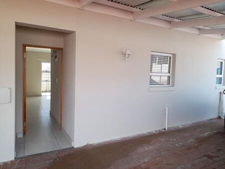2 Bedroom House in Oudtshoorn