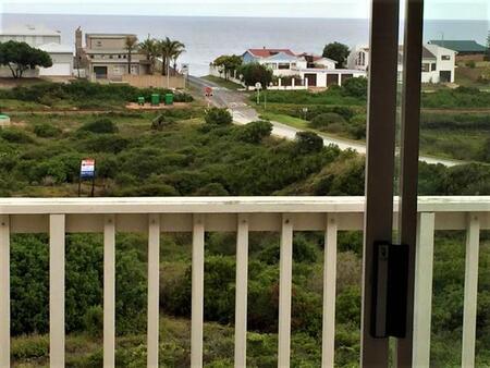 4 Bedroom House in Tergniet