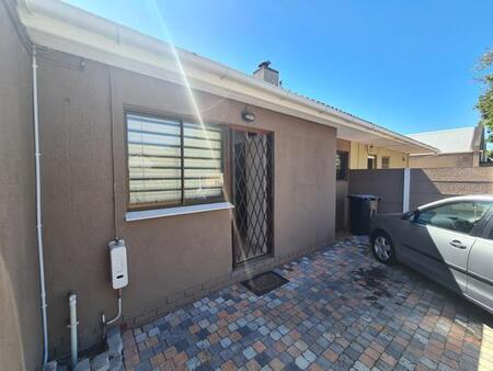 2 Bedroom Apartment in Plumstead