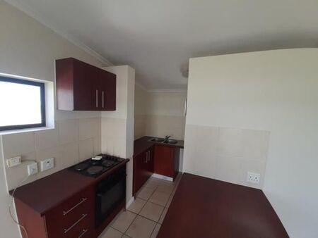 2 Bedroom Apartment in Burgundy Estate