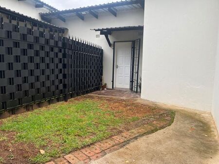 3 Bedroom house to rent in Florida Glen, Roodepoort