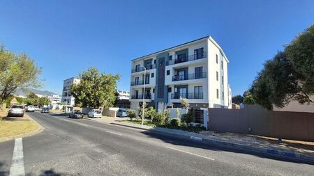 2 Bedroom apartment to rent in Table View, Blouberg