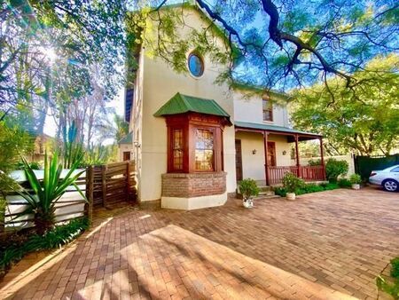 6 Bedroom House in Brooklyn