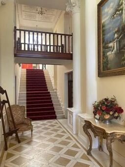 1 Bedroom Apartment in Waterkloof