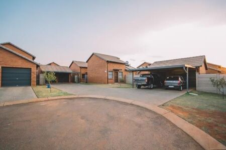 3 Bedroom Duplex in Chantelle