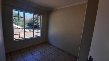 2 Bedroom Apartment in Clarina