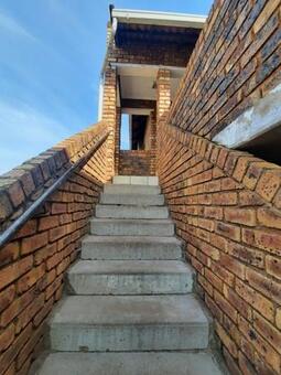 2 Bedroom Apartment in Clarina