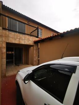 3 Bedroom Duplex in Annlin