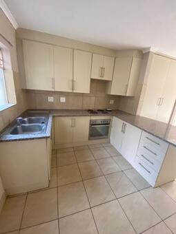 2 Bedroom Apartment in Wonderboom