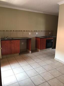 1 Bedroom Apartment in Wonderboom South