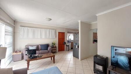 3 Bedroom House in Northcliff