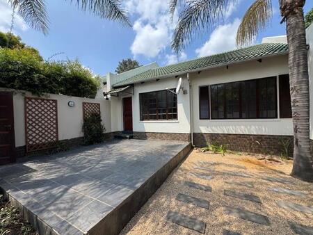 2 Bedroom Townhouse in Paulshof