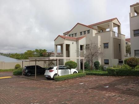 1 Bedroom Apartment in Douglasdale
