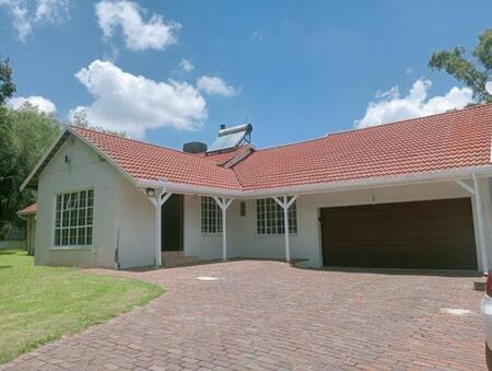 3 Bedroom House in Woodmead