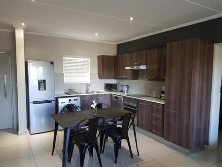 2 Bedroom Apartment in Atholl