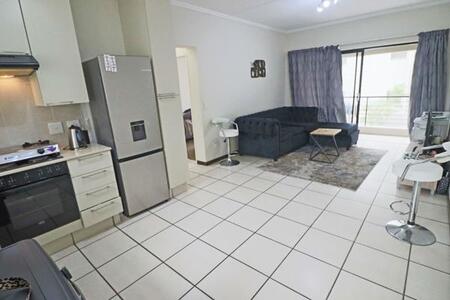 1 Bedroom Apartment in Bryanston