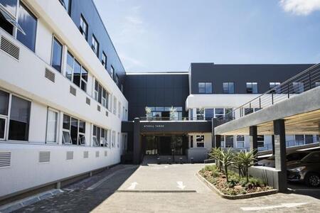 1 Bedroom Apartment in Sandton Central