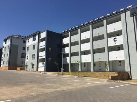 2 Bedroom Apartment in Dainfern