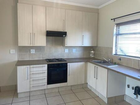 2 Bedroom Apartment in Fourways