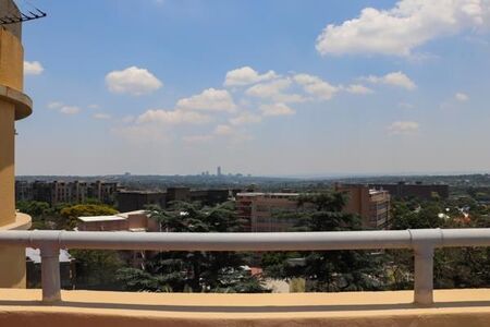 2 Bedroom Apartment in Houghton Estate