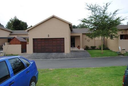 3 Bedroom Cluster in Randpark Ridge