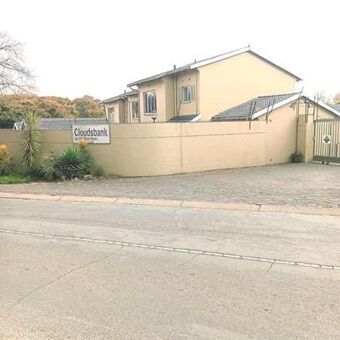 3 Bedroom Duplex in Malanshof