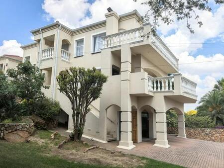 1 Bedroom Apartment in Quellerina