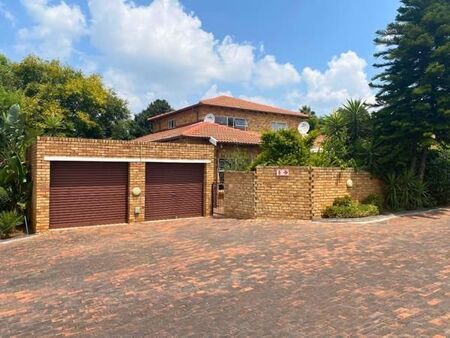 3 Bedroom Duplex in Sundowner