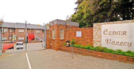 1 Bedroom Apartment in Forest Hill