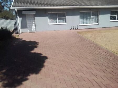 2 Bedroom Townhouse in Mayfield Park