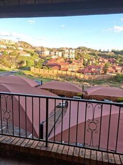 2 Bedroom Townhouse in Winchester Hills