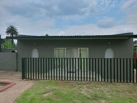 2 Bedroom House in The Hill