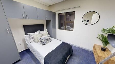 Studio Apartment in Marshalltown