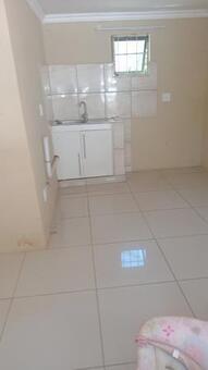 1 Bedroom House in Bezuidenhout Valley