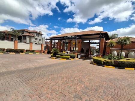 3 Bedroom Townhouse in Bedfordview