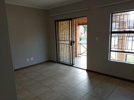 2 Bedroom Townhouse in Riversdale