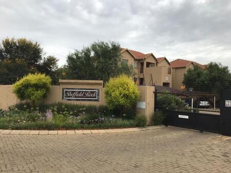 2 Bedroom Townhouse in Pomona Ah