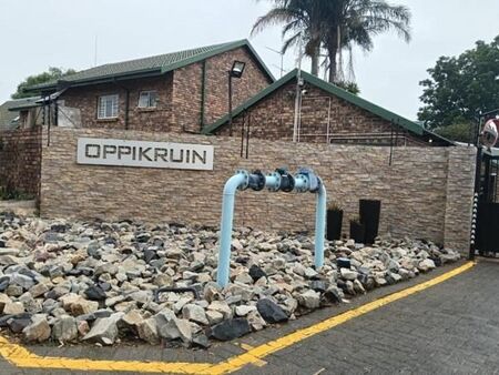 4 Bedroom Townhouse in Glen Marais