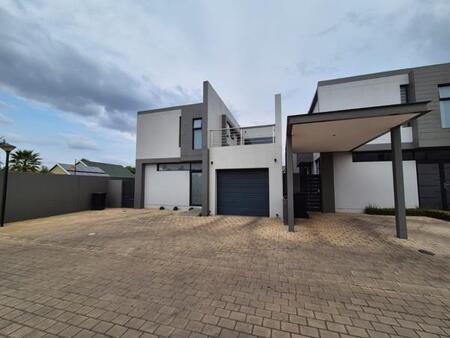 3 Bedroom Townhouse in Rynfield