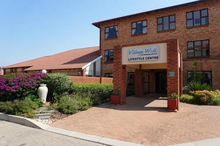 1 Bedroom Apartment in Brentwood Park