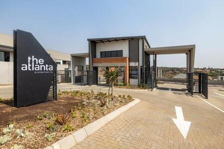 2 Bedroom Apartment in Amberfield