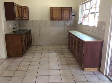 1 Bedroom Apartment in Lyttelton Manor