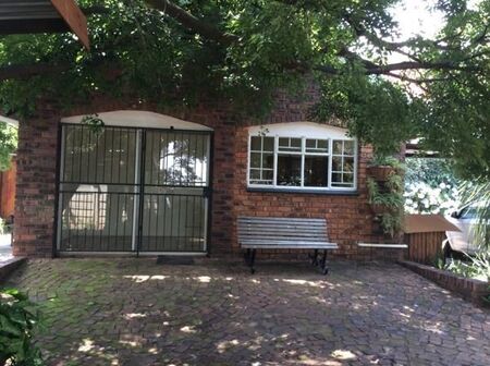 1 Bedroom Apartment in Lyttelton Manor