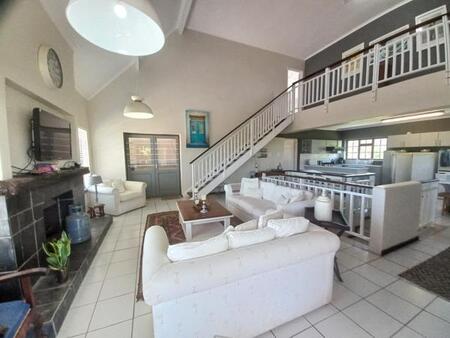 7 Bedroom House in St Francis Bay