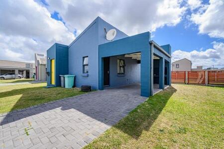 2 Bedroom Townhouse in Parsons Vlei