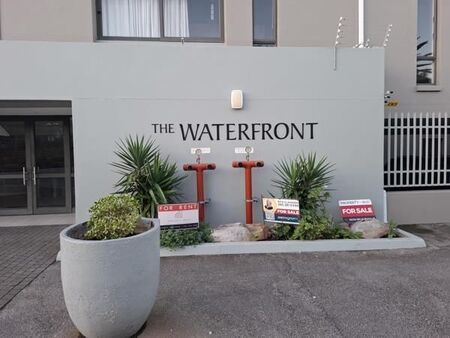 1 Bedroom Apartment in Humewood